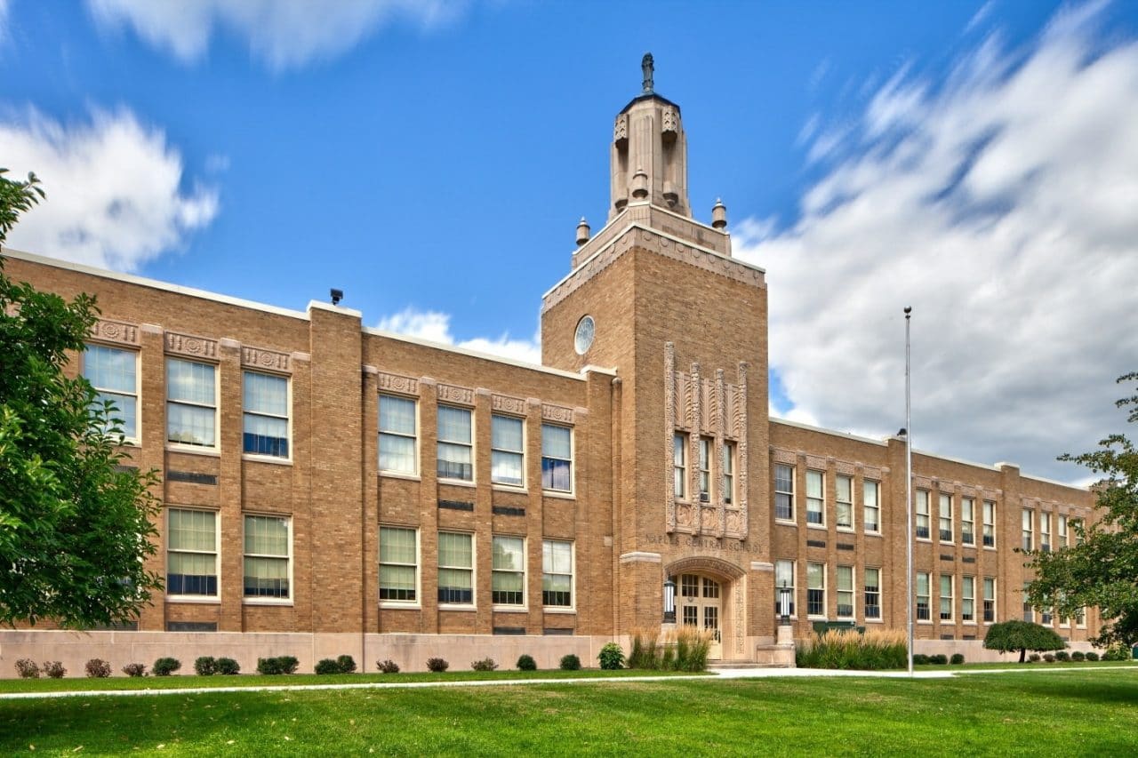 Naples NY UNSURPASSED SCENERY OF HILLS, GLENS, AND CANANDAIGUA LAKE